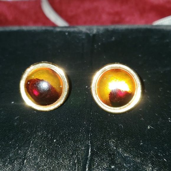 Vintage 1990's Monet Tortoise Shell in Gold Circle‎ Clip-On Earrings - Picture 1 of 6